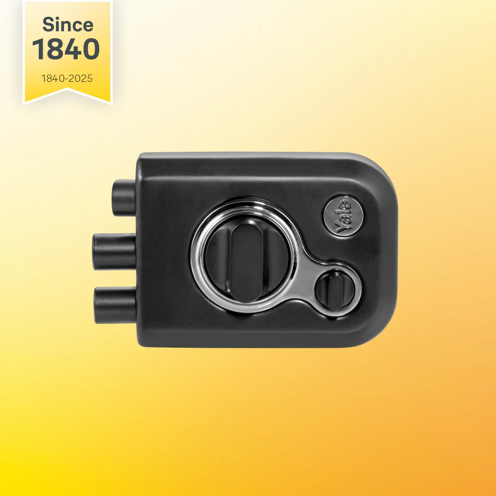 Yale Kratos™ Rimlock – Tribolt, 2 Deadbolts & 1 Latch Bolt, Thumbturn, 4 Dimple Keys (Black Matt and Black Nickel) - Image 2