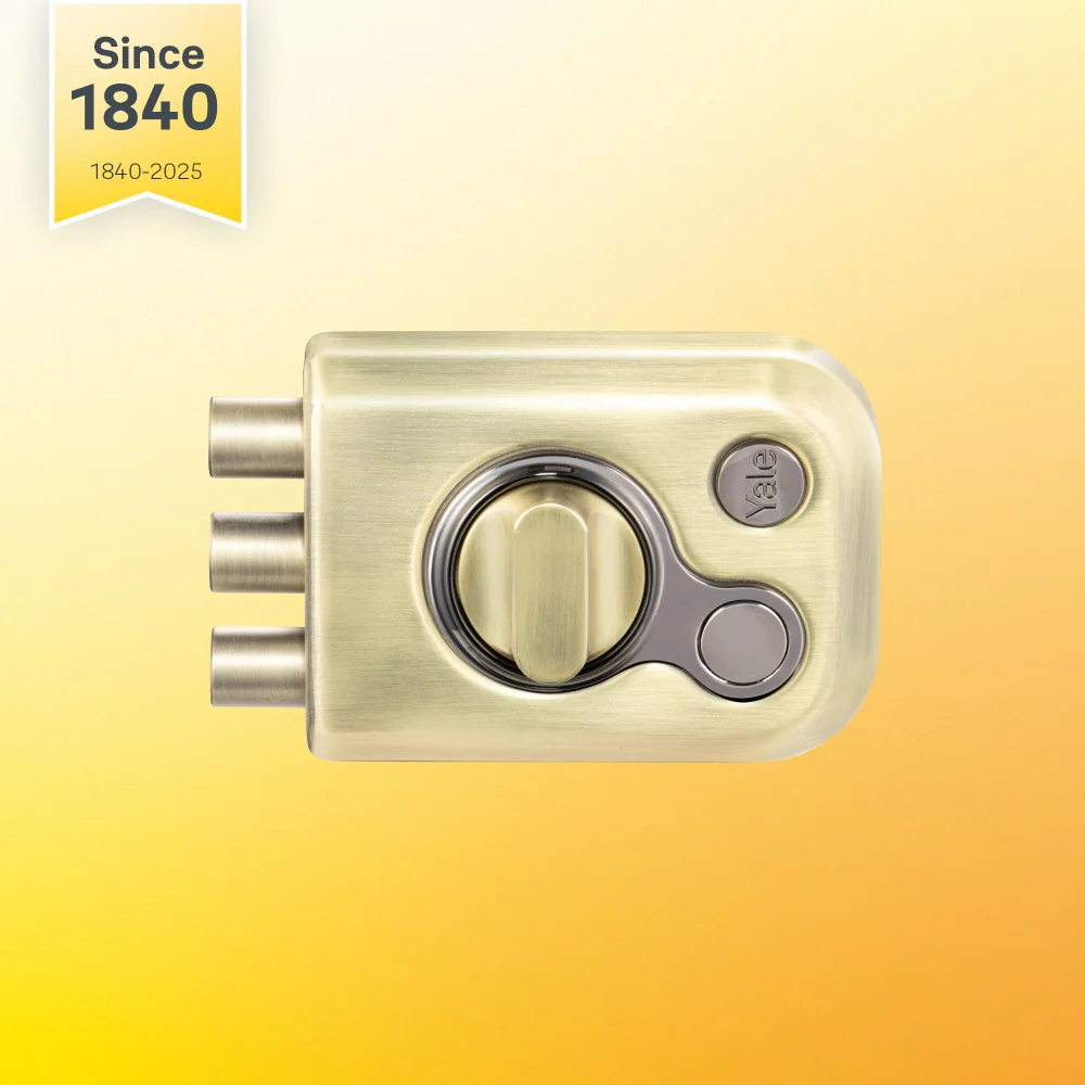 KRT-3B-TT-ABM/BN Yale Kratos™ RIM lock – Tribolt, 3 Deadbolts, Thumbturn, 4 Dimple Keys (Antique Brass Matt and Black) - Image 2