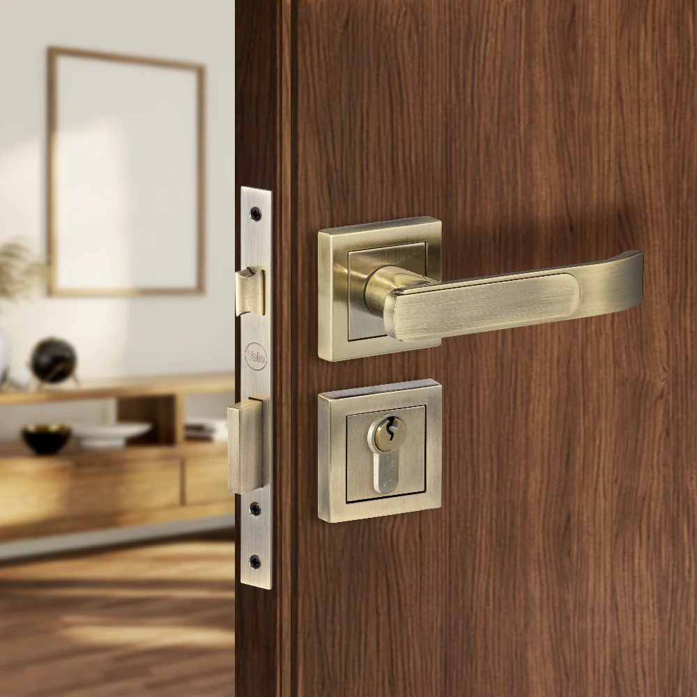 YECM-603-OR-TT-AB Mortise Door Handle Lock Set with Rose and Escutcheons, Cylinder with Knob inside and keys Outside, Antique Brass