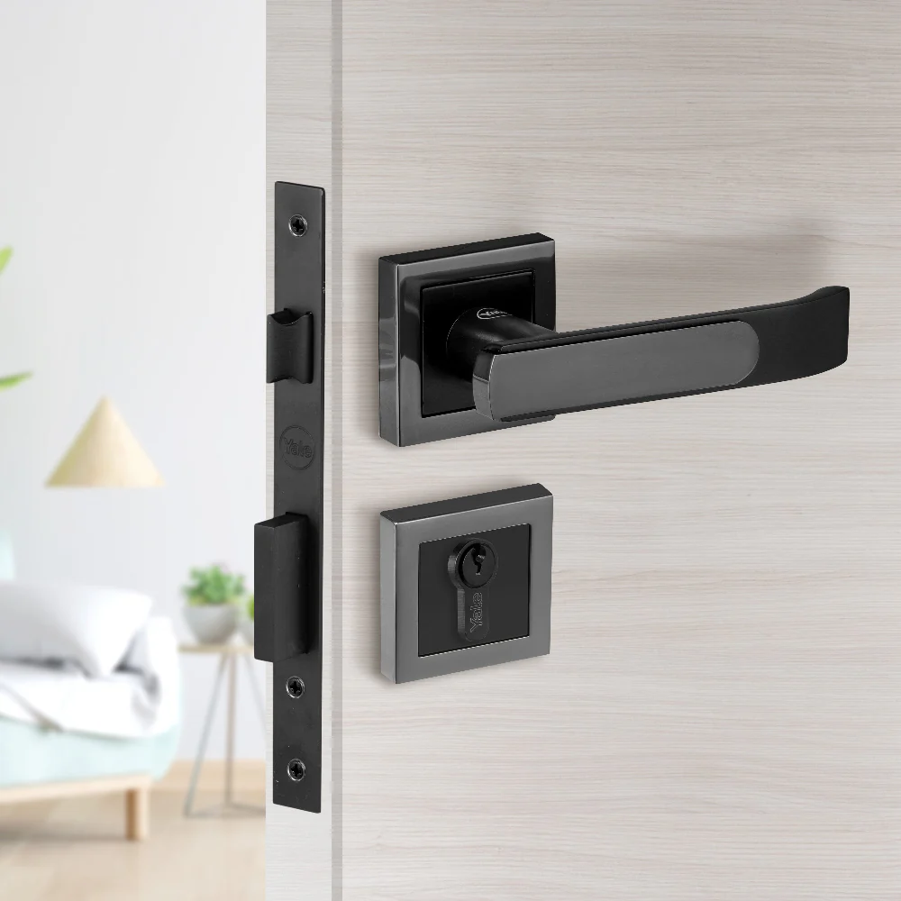 YECM-603-OR-TT-BM Mortise Door Handle Lock Set with Rose and Escutcheons, Cylinder with Knob inside and keys Outside, Black Matt Dual Tone